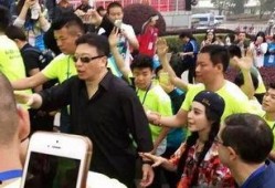 吃瓜群众爱中国,热爱与自豪的共鸣